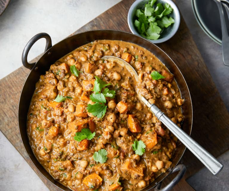 Curry z pieczoną dynią i ciecierzycą Curry z pieczoną dynią i ciecierzycą