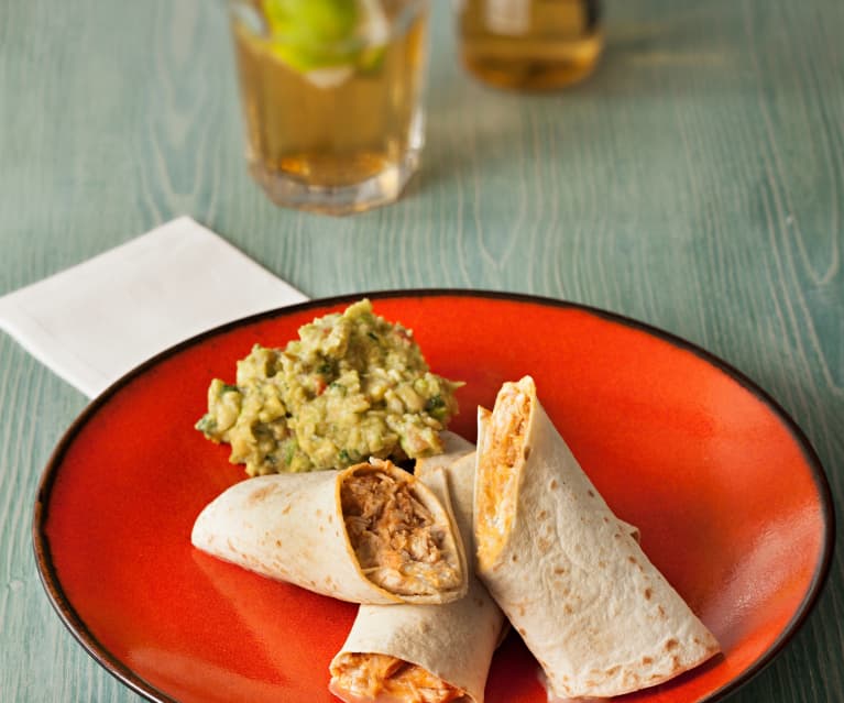 Burrito z kurczakiem i guacamole Burrito z kurczakiem i guacamole