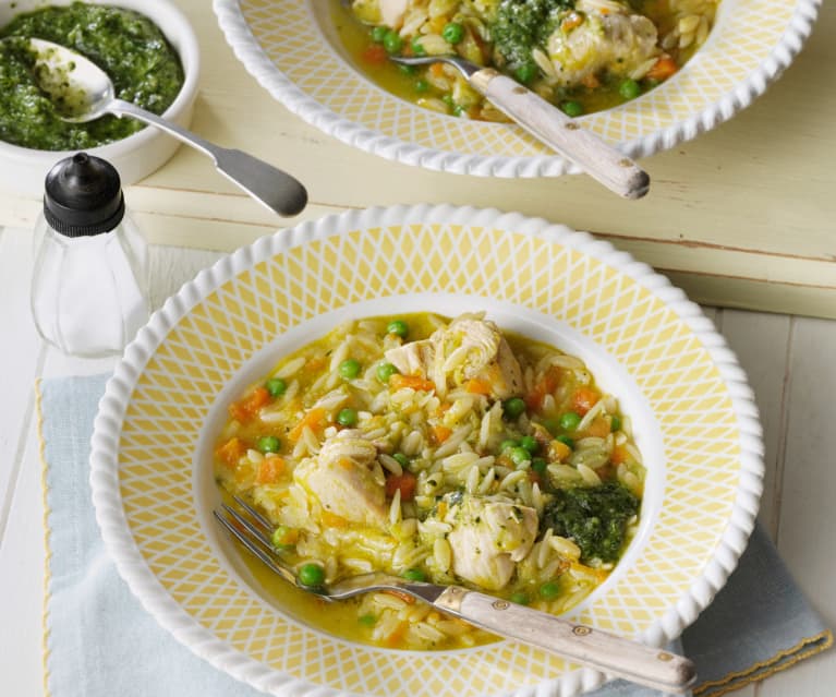 Makaron orzo z kurczakiem i pesto Makaron orzo z kurczakiem i pesto