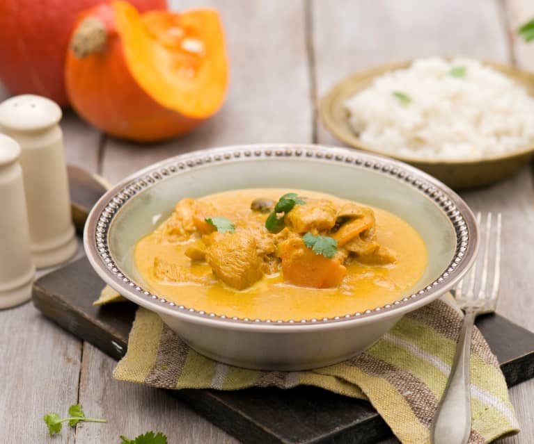 Curry z kurczaka z dynią i pieczarkami Curry z kurczaka z dynią i pieczarkami