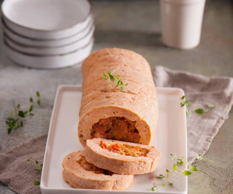 Rolada drobiowa z papryką, pomidorami i mozzarellą Rolada drobiowa z papryką, pomidorami i mozzarellą