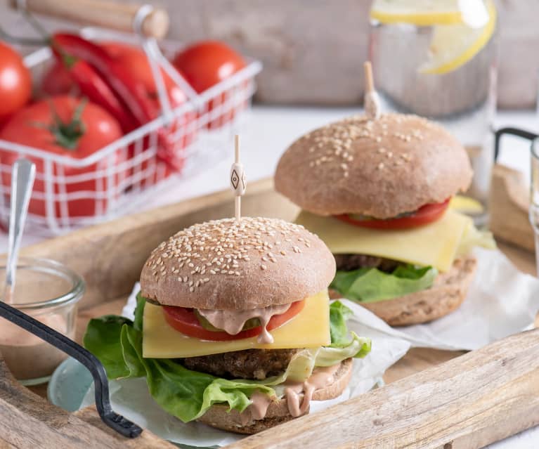 Burgery wołowe w razowej bułce Burgery wołowe w razowej bułce