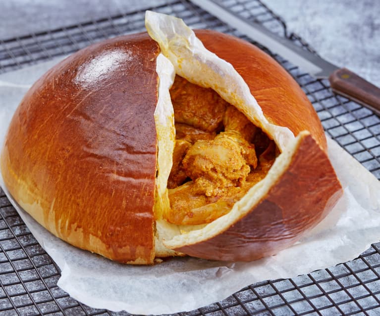 Kurczak curry pieczony w cieście (Złota poduszka) Kurczak curry pieczony w cieście (Złota poduszka)