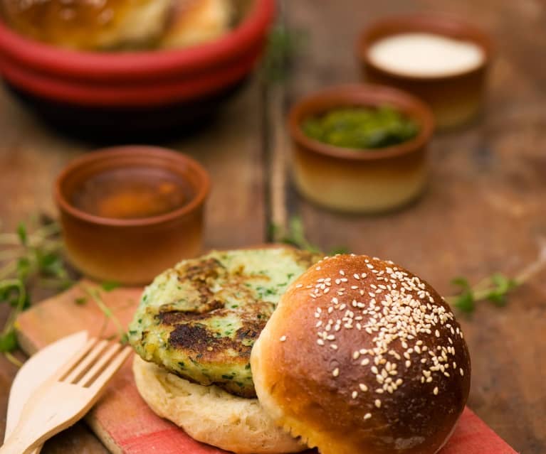 Burger rybny z krewetkami  Burger rybny z krewetkami