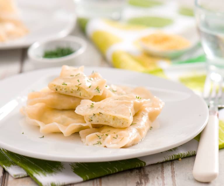 Pierogi z kaszą jaglaną Mieczysławy Matkiewicz Pierogi z kaszą jaglaną Mieczysławy Matkiewicz