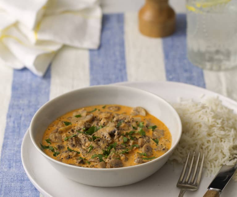 Stroganow z pieczarek Stroganow z pieczarek