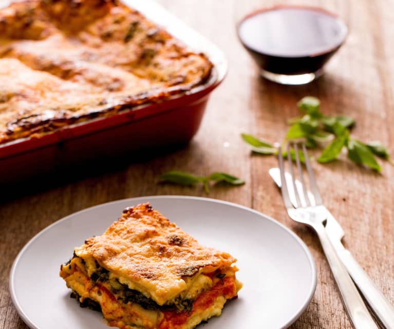 Lasagne serowa ze szpinakiem Lasagne serowa ze szpinakiem