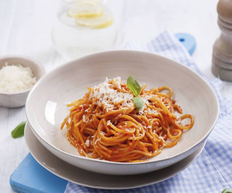 Spaghetti napoletana Spaghetti napoletana