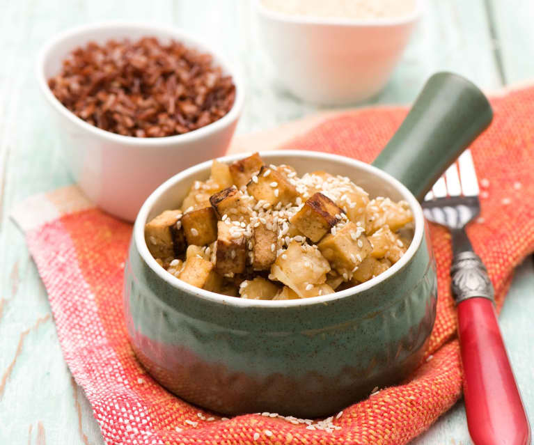 Curry z tofu i aromatycznym ryżem Curry z tofu i aromatycznym ryżem