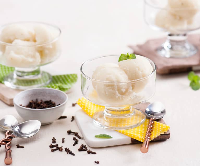 Sorbet gruszkowy z goździkami Sorbet gruszkowy z goździkami