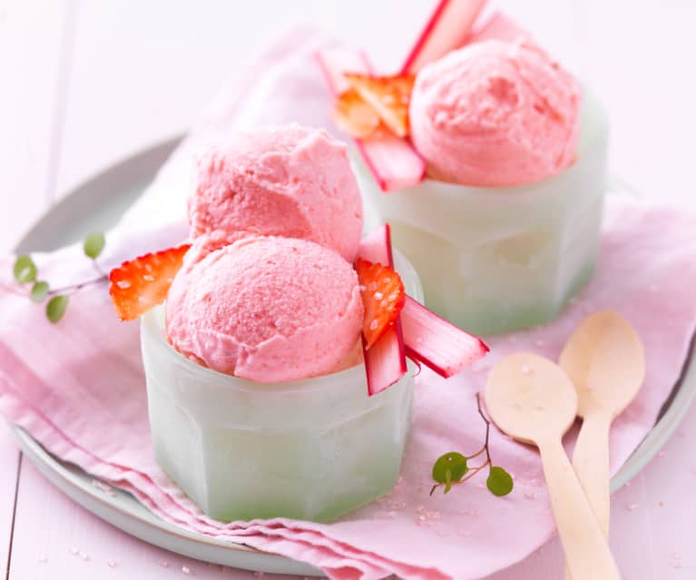Sorbet rabarbarowo-truskawkowy Sorbet rabarbarowo-truskawkowy
