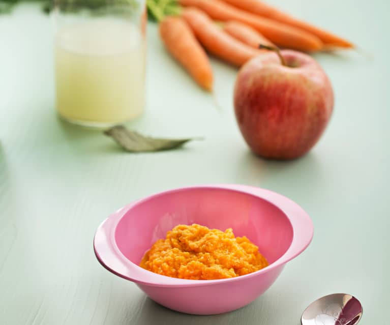 Purée marchewkowe z jabłkiem i kurczakiem (dla dzieci) Purée marchewkowe z jabłkiem i kurczakiem (dla dzieci)