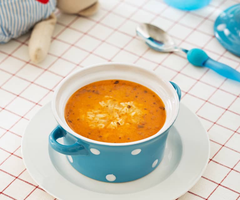 Zupa pomidorowa z makaronem (dla dzieci) Zupa pomidorowa z makaronem (dla dzieci)