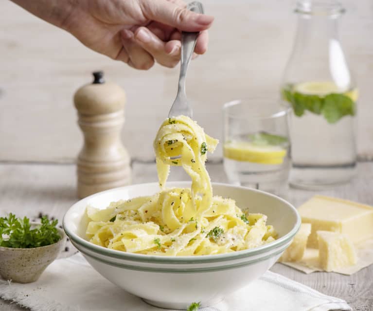 Fettucine Alfredo Fettucine Alfredo