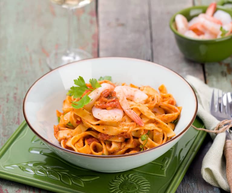 Tagliatelle z krewetkami Tagliatelle z krewetkami