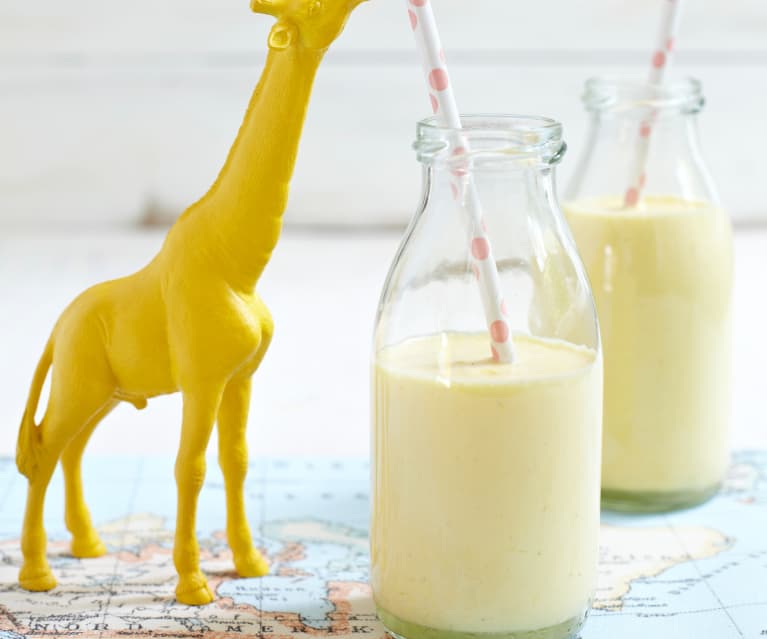 Milkshake pomarańczowo-bananowy Milkshake pomarańczowo-bananowy