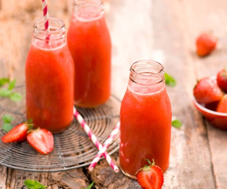 Lemoniada truskawkowa Lemoniada truskawkowa