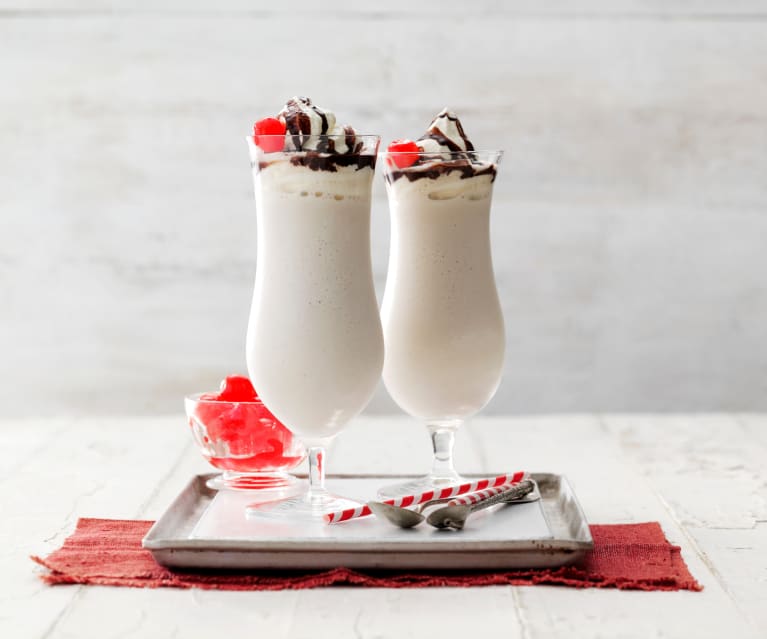 Koktajl mleczny banana split Koktajl mleczny banana split