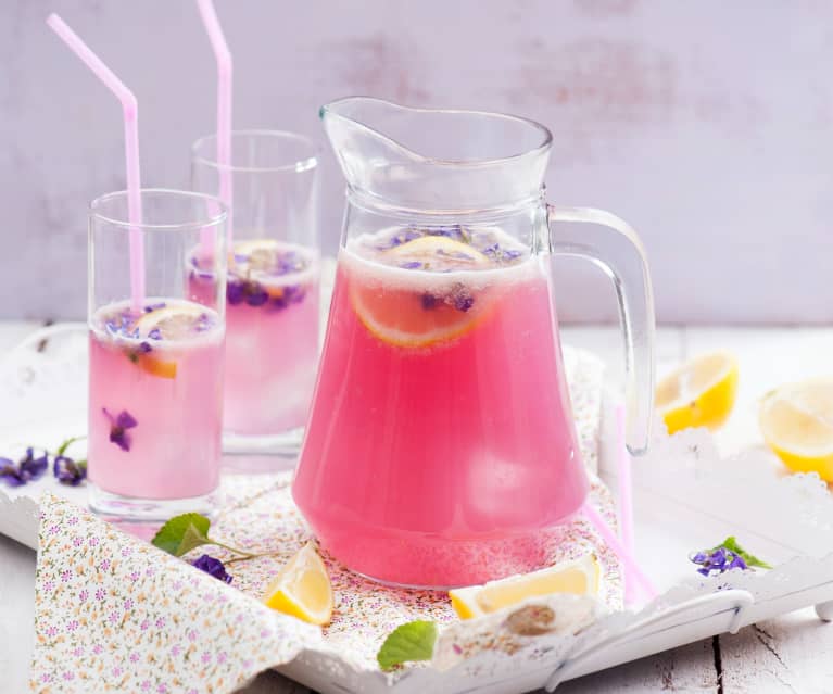 Lemoniada fiołkowa Lemoniada fiołkowa
