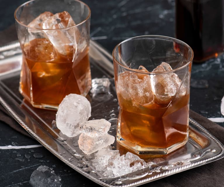 Drink z likierem kawowym Drink z likierem kawowym