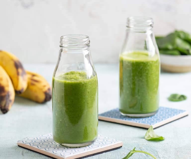 Zielone smoothie z dojrzałymi bananami Zielone smoothie z dojrzałymi bananami