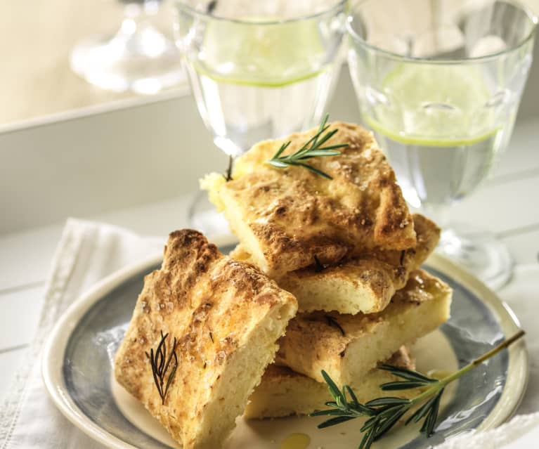 Focaccia (bez glutenu) Focaccia (bez glutenu)