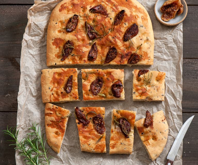 Focaccia z figami i rozmarynem Focaccia z figami i rozmarynem