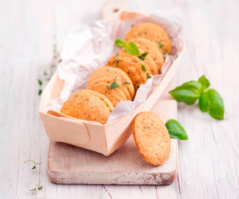 Ciasteczka z parmezanem i ziołami prowansalskimi Ciasteczka z parmezanem i ziołami prowansalskimi