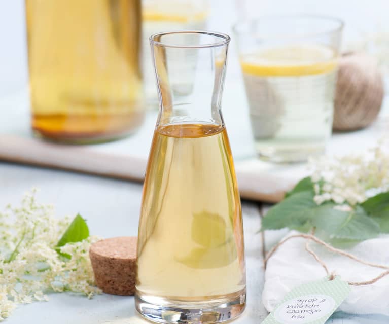 Syrop z kwiatów czarnego bzu Syrop z kwiatów czarnego bzu