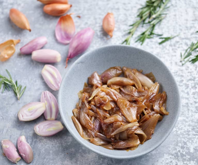 Mocne rumienienie 250 g cebuli szalotki Mocne rumienienie 250 g cebuli szalotki