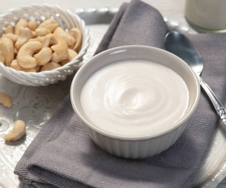 Jogurt z orzechów nerkowca z wanilią (wegański) Jogurt z orzechów nerkowca z wanilią (wegański)