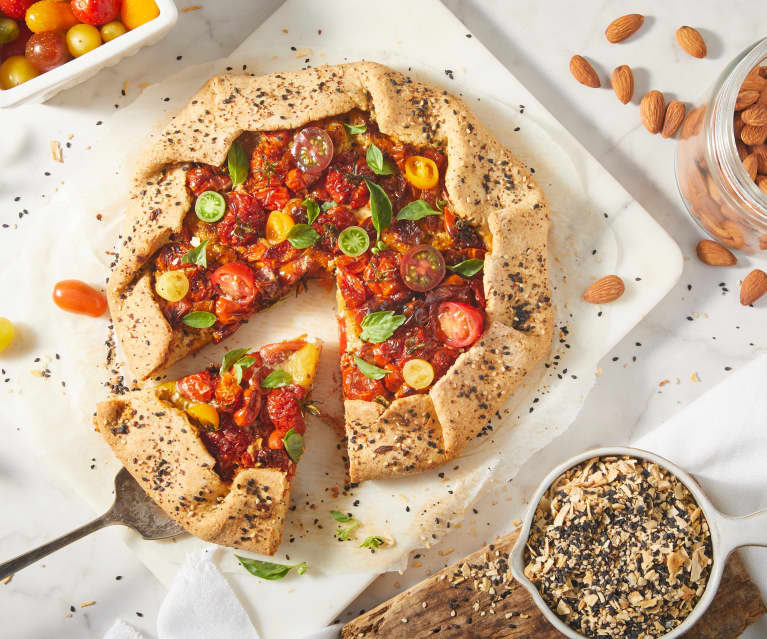 Galette z pulpy migdałowej z pieczonymi pomidorami Galette z pulpy migdałowej z pieczonymi pomidorami
