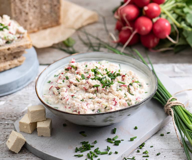 Wiosenny twarożek z tofu Wiosenny twarożek z tofu