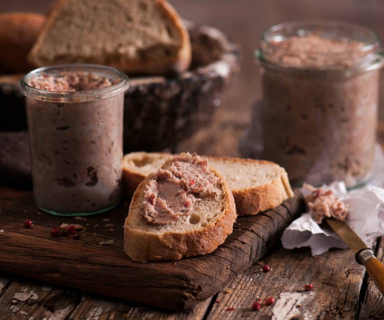 Rillettes z kaczką i wieprzowiną Rillettes z kaczką i wieprzowiną