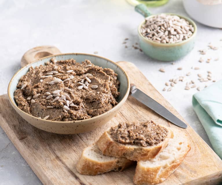 Pasta z pieczarek i słonecznika Pasta z pieczarek i słonecznika