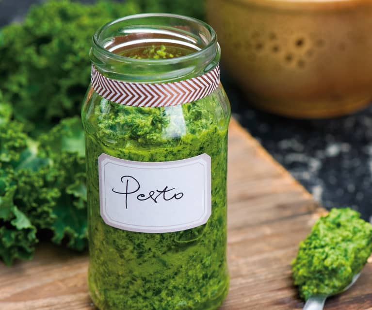 Pesto z jarmużu Pesto z jarmużu