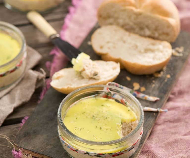 Pâté z wędzonego pstrąga Pâté z wędzonego pstrąga