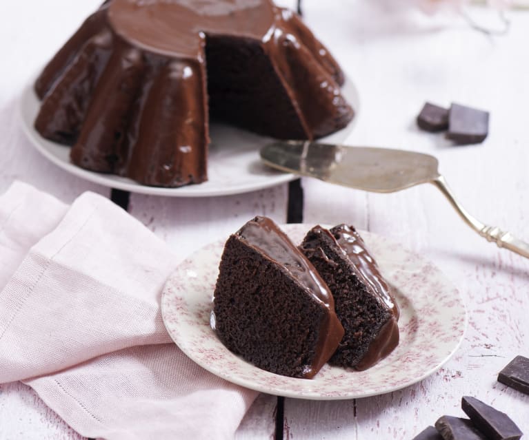 Kakaowa babka z Varomy z polewą czekoladową Kakaowa babka z Varomy z polewą czekoladową