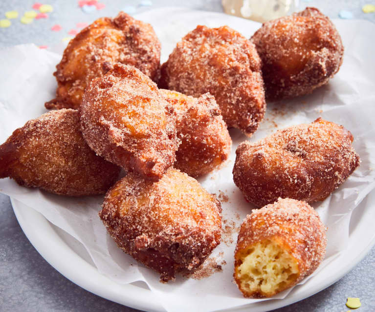 Mini pączki jabłkowo-cynamonowe Mini pączki jabłkowo-cynamonowe