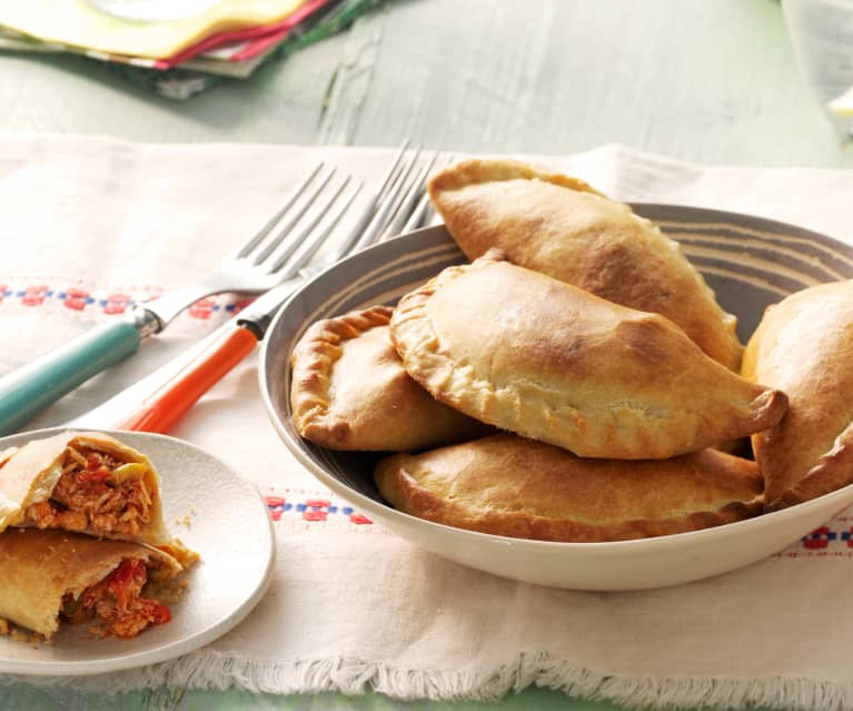 Argentyńskie empanadas z kurczakiem Argentyńskie empanadas z kurczakiem