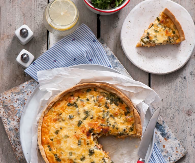 Quiche z szyjkami rakowymi i serem gruyère Quiche z szyjkami rakowymi i serem gruyère
