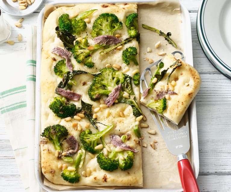 Focaccia z brokułami i anchois Focaccia z brokułami i anchois