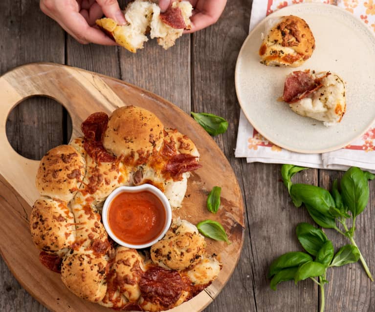 Małpi chlebek à la pizza Małpi chlebek à la pizza