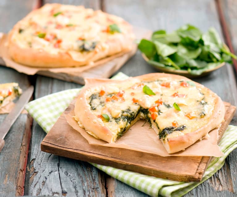 Pizza bianco ze szpinakiem Pizza bianco ze szpinakiem