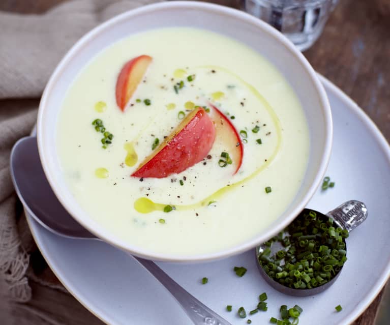 Zupa jabłkowo-selerowa Zupa jabłkowo-selerowa