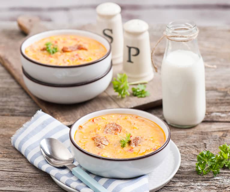 Wegetariański chowder z kukurydzą Wegetariański chowder z kukurydzą