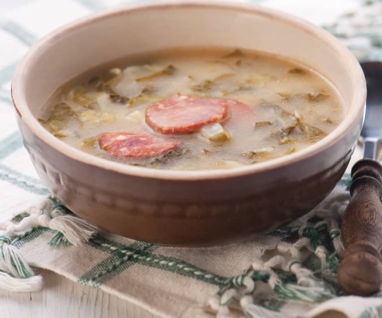 Zupa caldo verde Zupa caldo verde