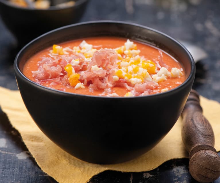Salmorejo - hiszpański chłodnik pomidorowy Salmorejo - hiszpański chłodnik pomidorowy