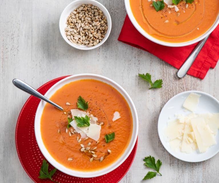 Zupa krem z pomidorów i bananów Zupa krem z pomidorów i bananów