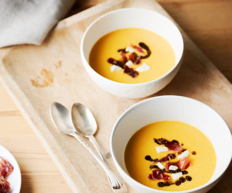 Gazpacho morelowo-pomidorowe Gazpacho morelowo-pomidorowe